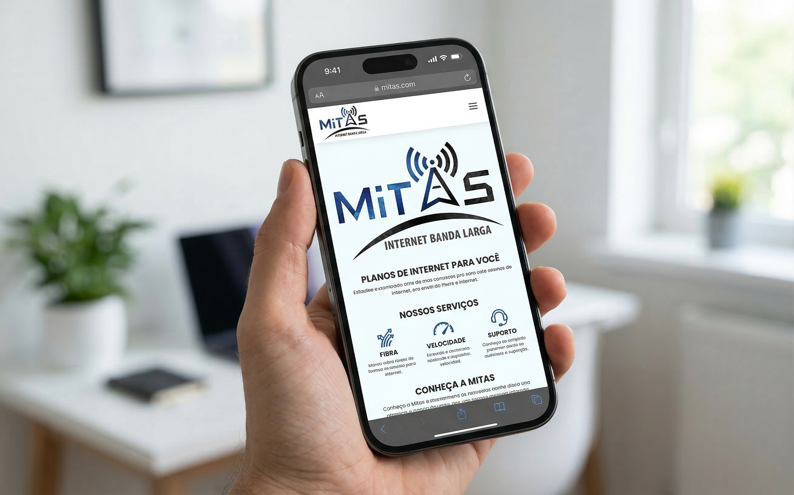 Smartphone mostrando o aplicativo da Mitas Internet